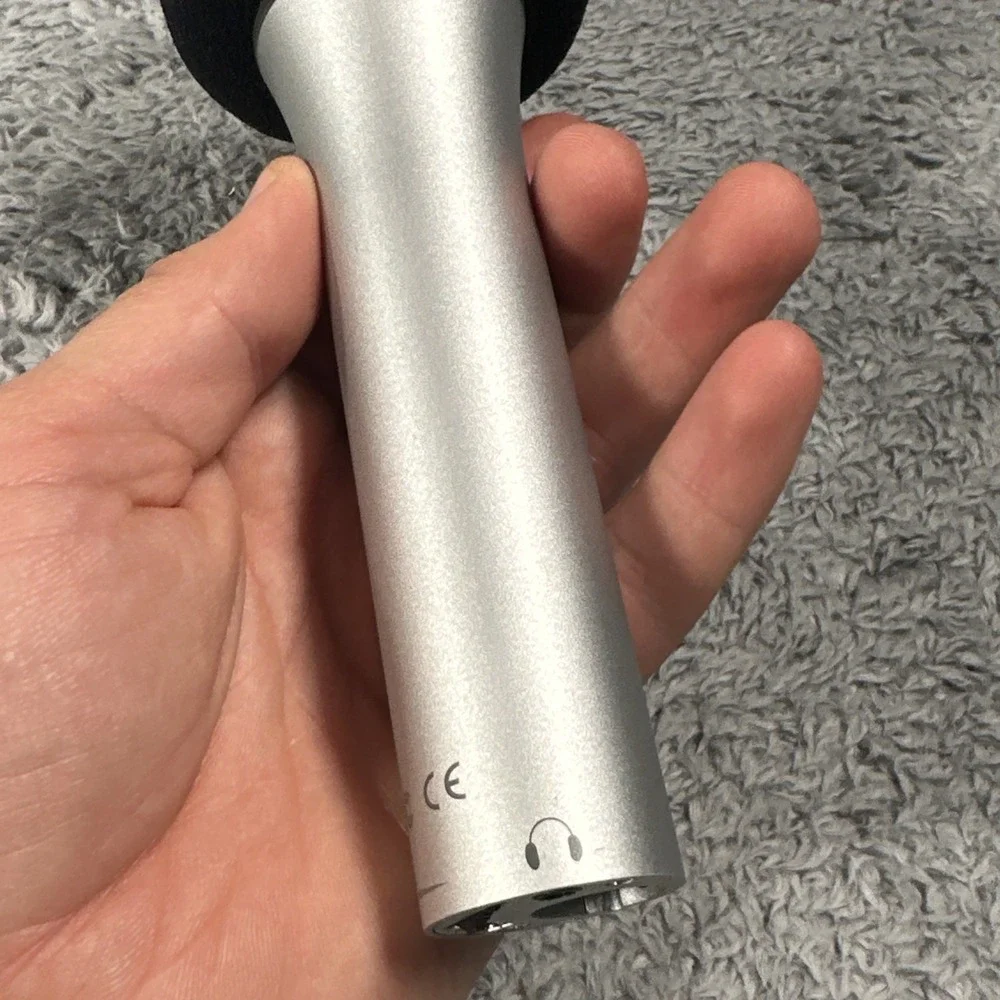 Audio-Technica ATR2100-USB Microphone XLR/USB-C Dynamic Podcast Mic - No Cable